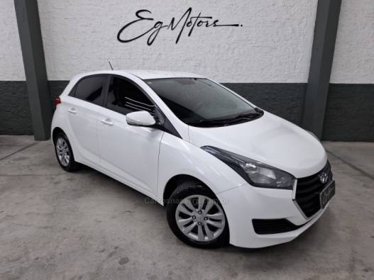 HYUNDAI - HB20 - 2015/2016 - Branca - R$ 61.900,00