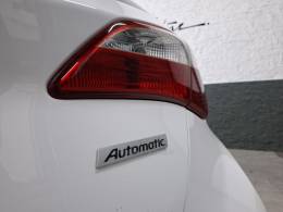HYUNDAI - HB20 - 2015/2016 - Branca - R$ 61.900,00