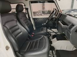 SUZUKI - SAMURAI - 1994/1995 - Branca - R$ 49.900,00
